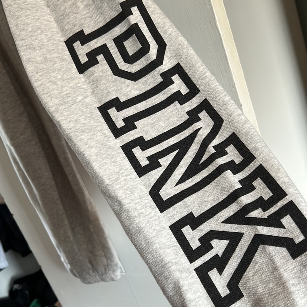 VS PINK sweatpants